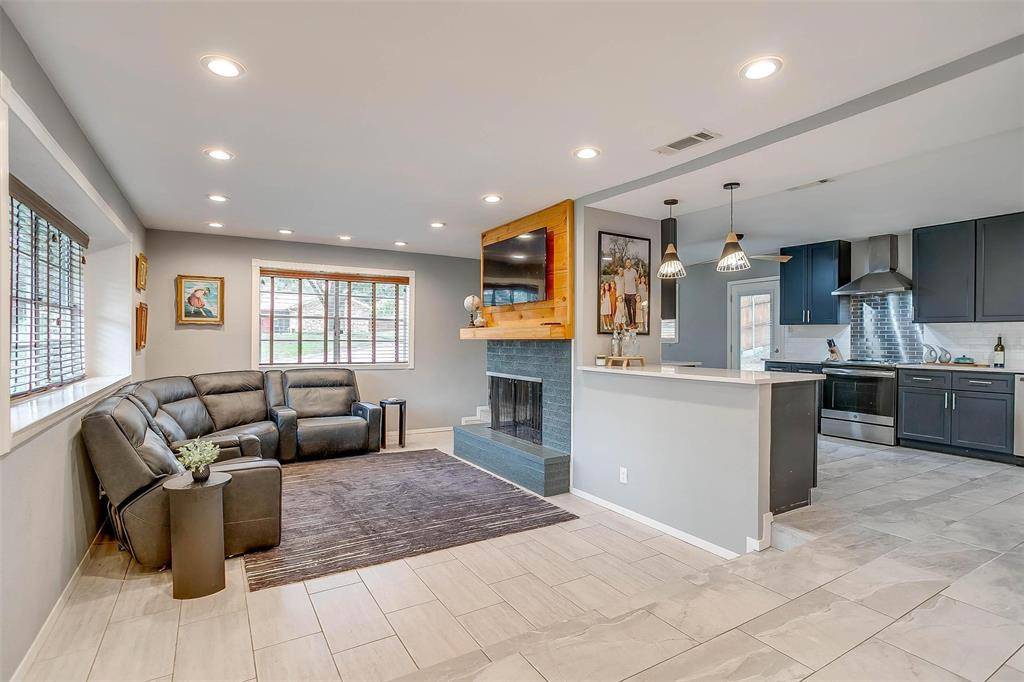 Fort Worth, TX 76116,6609 Genoa Road