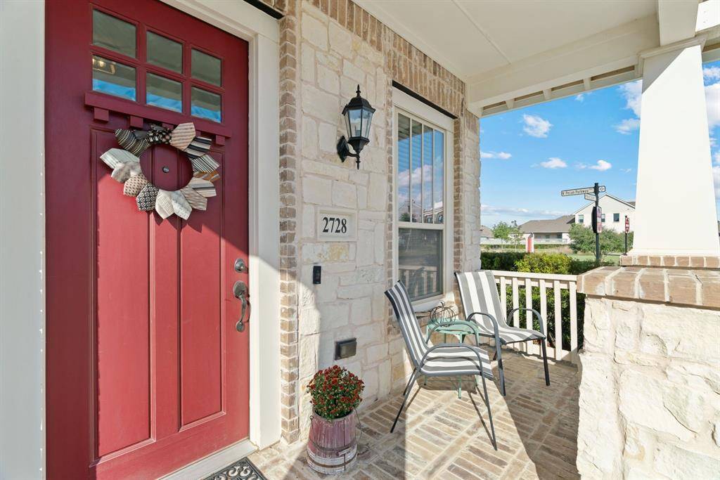 Northlake, TX 76247,2728 N Market Square