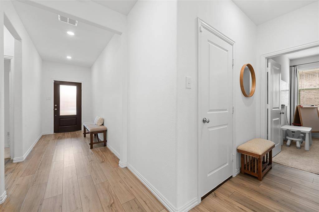 Little Elm, TX 75068,1825 Lake Grove Drive