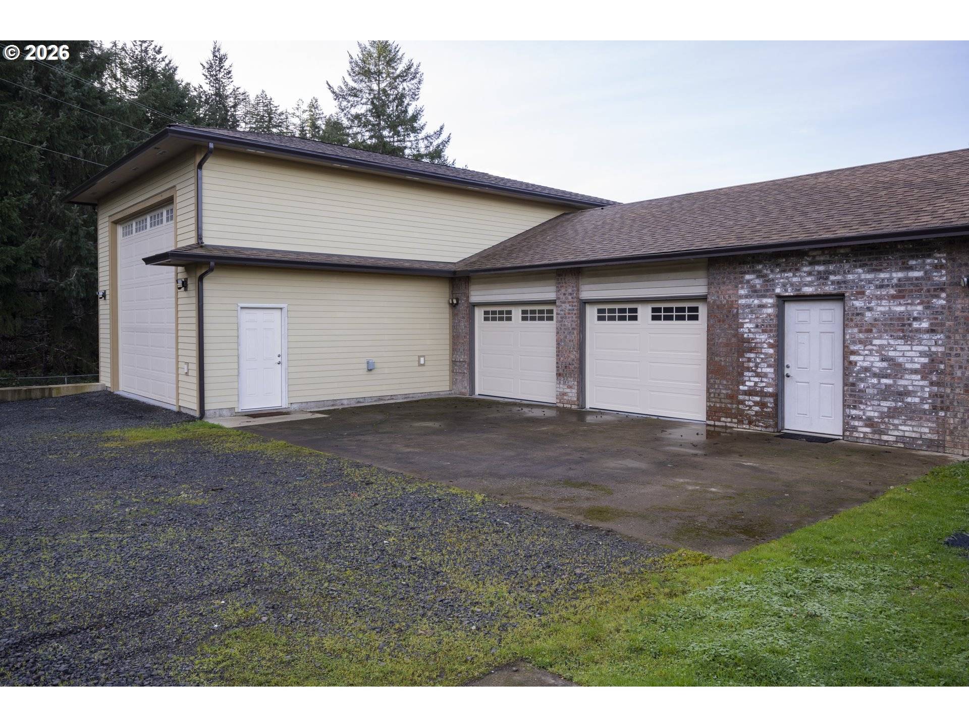 Elkton, OR 97436,4055 HENDERER RD