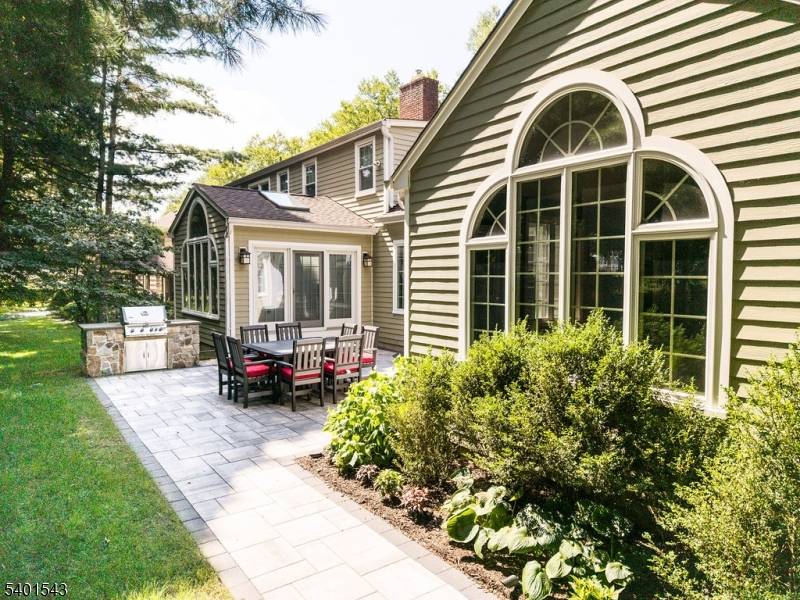 Chatham Twp., NJ 07928,11 Wickham Way