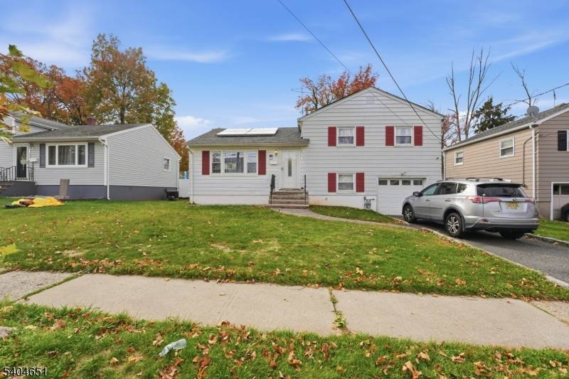 Roselle Boro, NJ 07203,448 Cristiani St