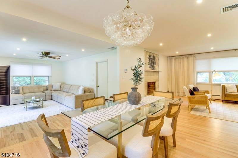 Pompton Lakes Boro, NJ 07442,213 Haroldson Pl