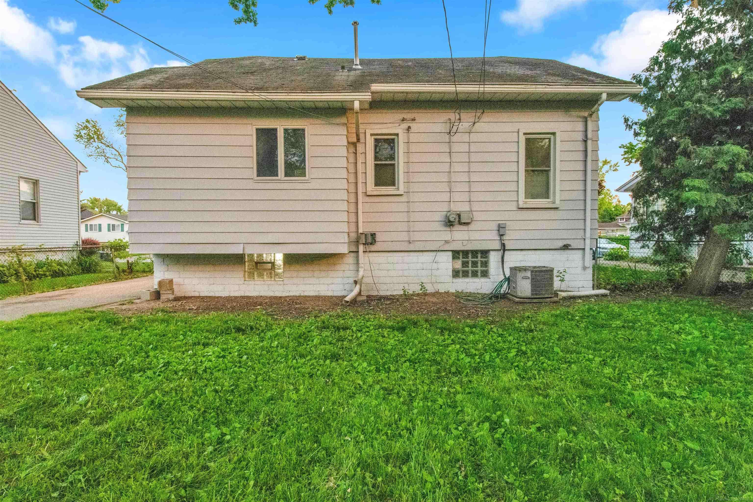 Royal Oak, MI 48073,429 Linden AVE