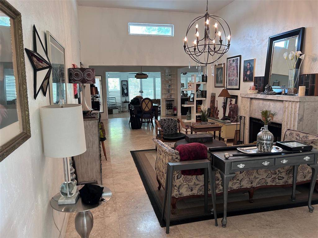 Coral Gables, FL 33134,510 SW 39th Ave