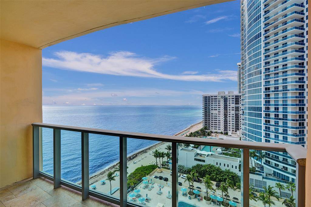 Hollywood, FL 33019,2501 S Ocean Dr #1514