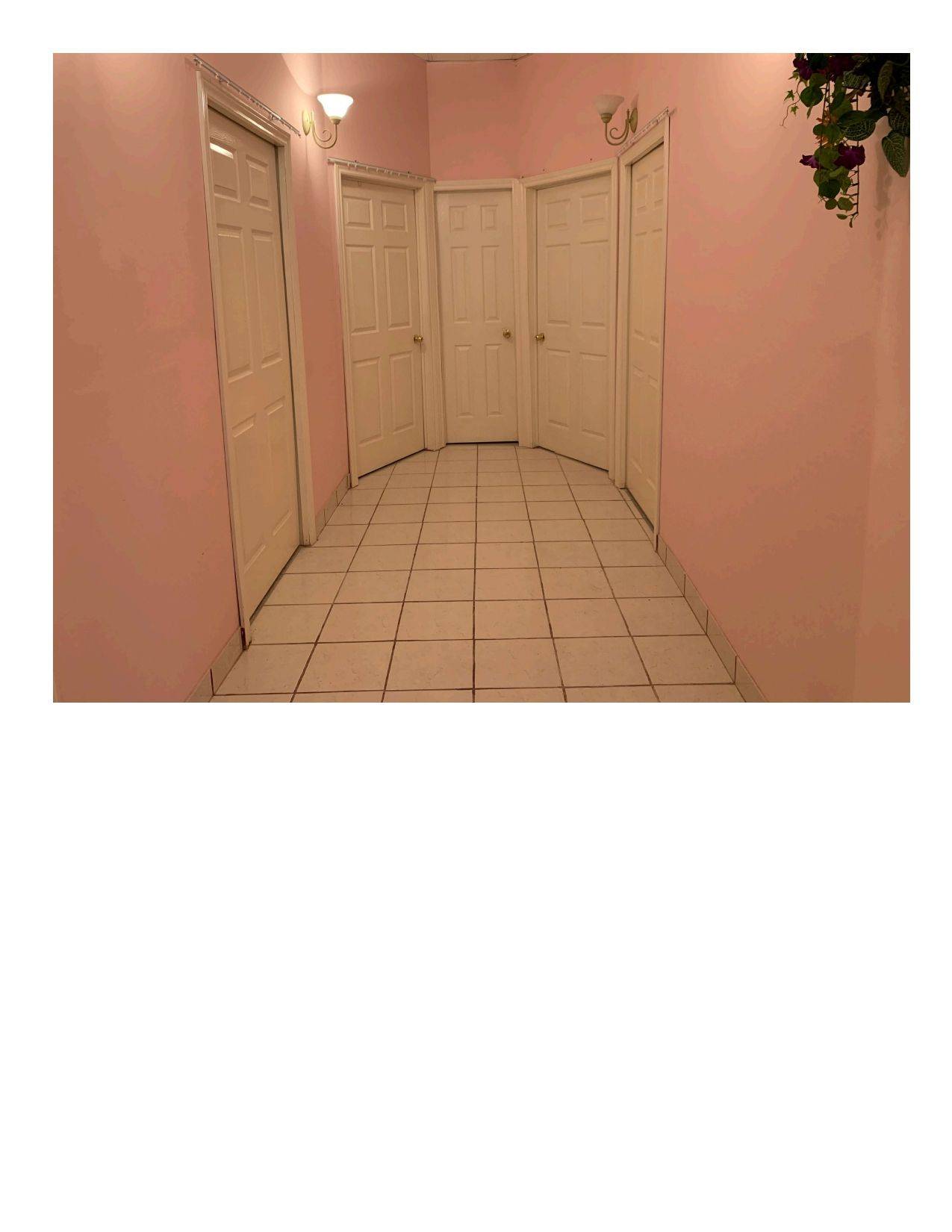 Mississauga, ON L5M 5Y7,1675 The Chase #26