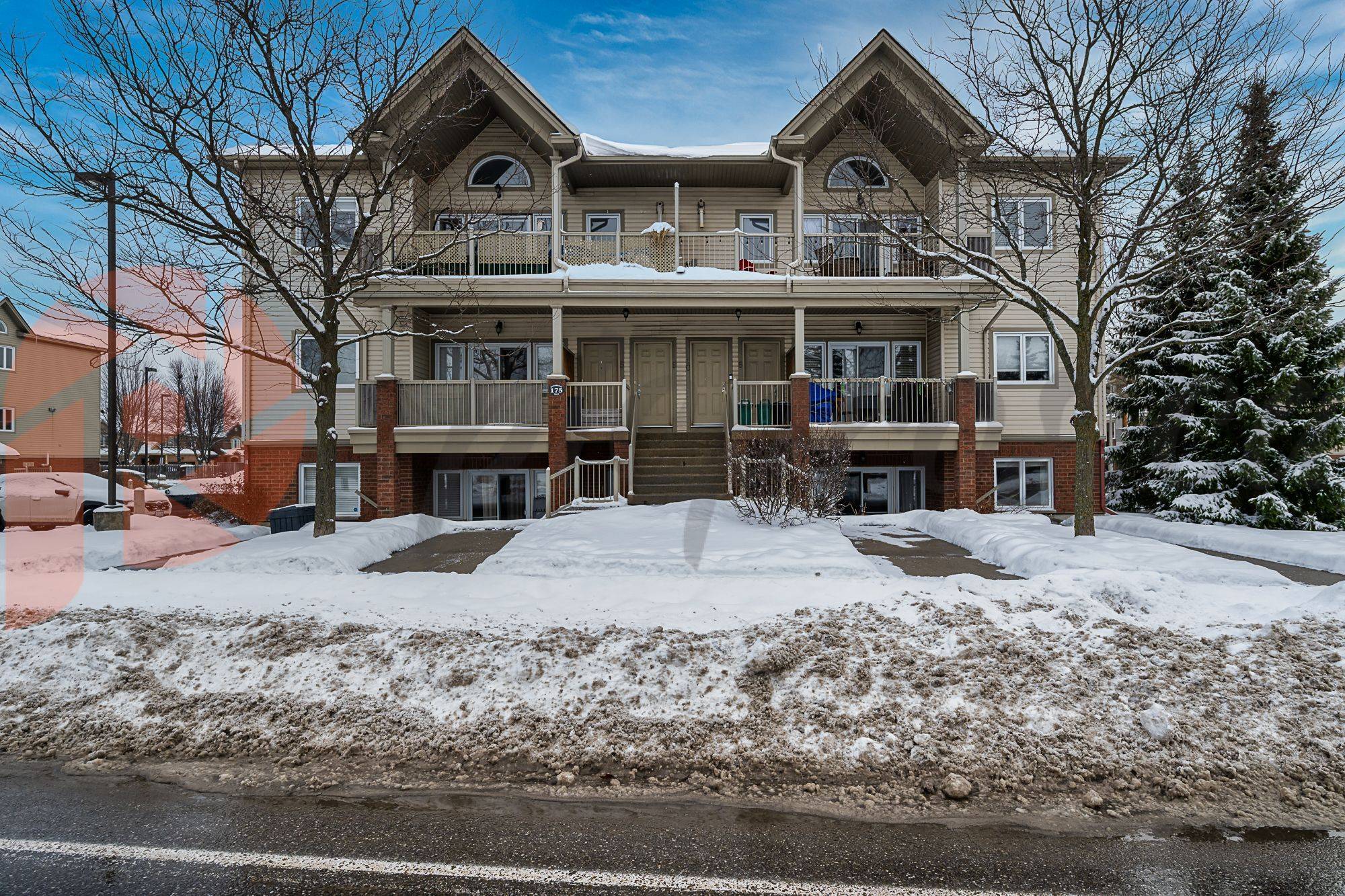 Barrhaven, ON K2G 7G3,175 Waterbridge DR #10
