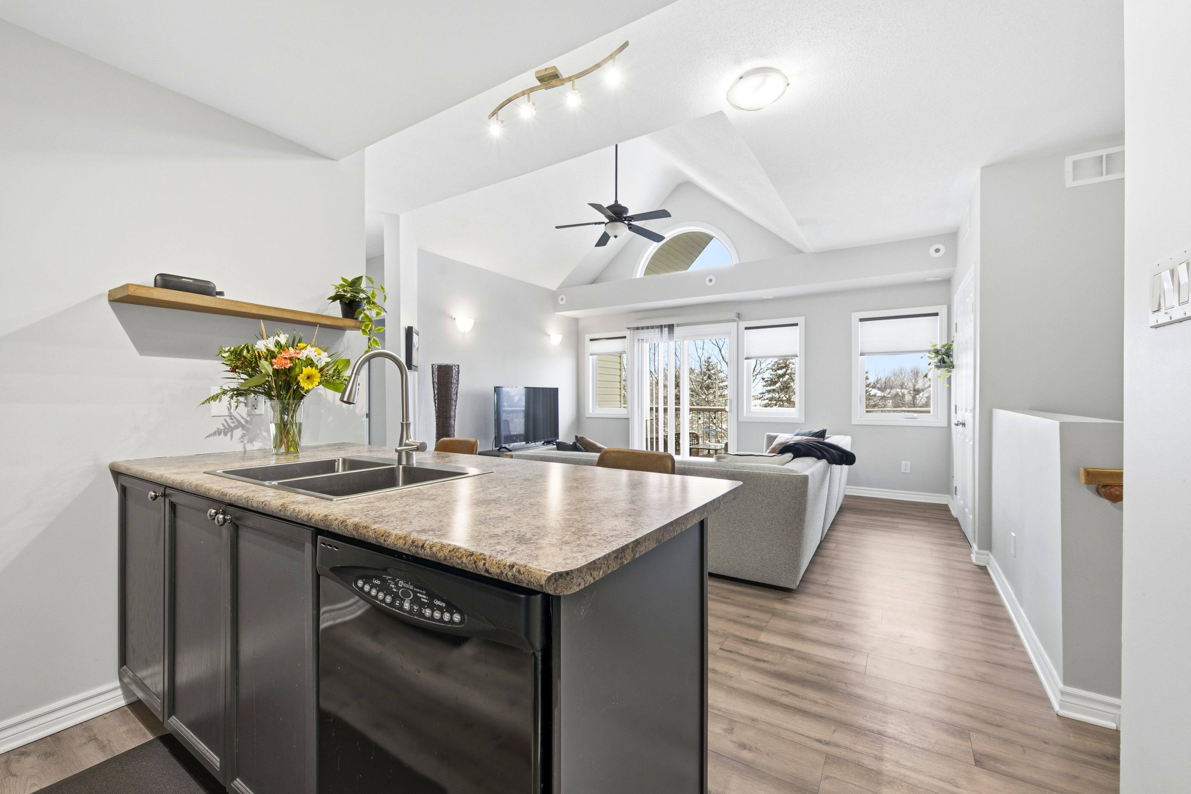 Barrhaven, ON K2G 7G3,175 Waterbridge DR #10