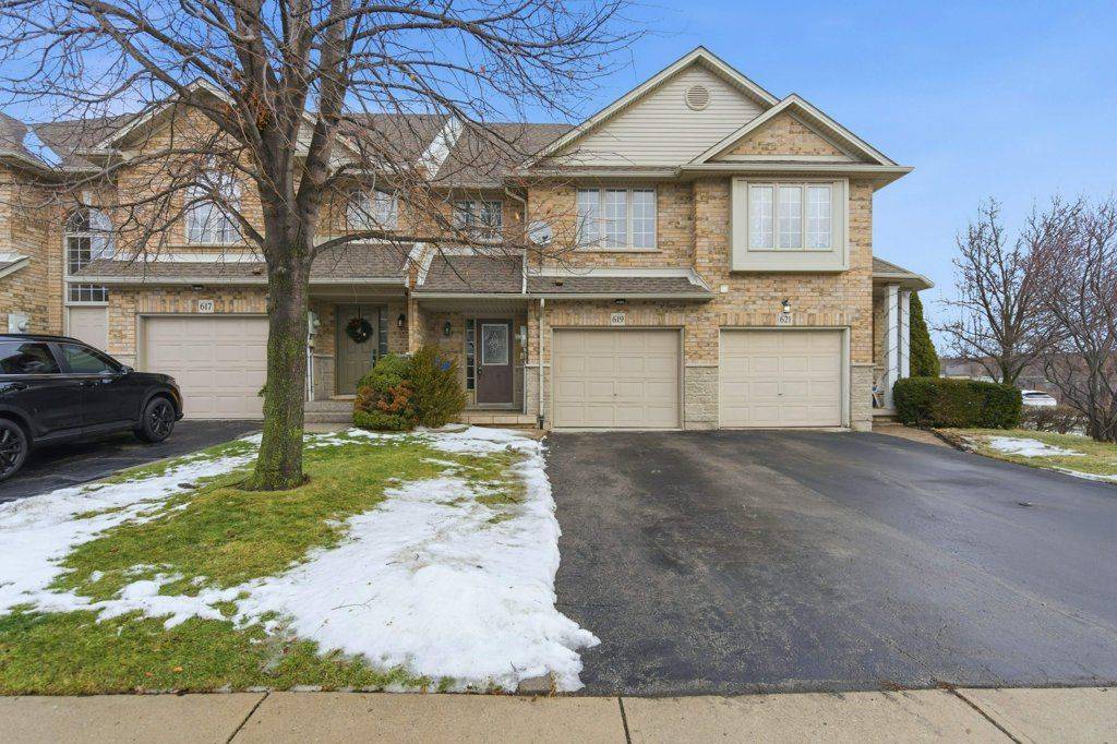 Hamilton, ON L9C 7V8,619 Southridge DR