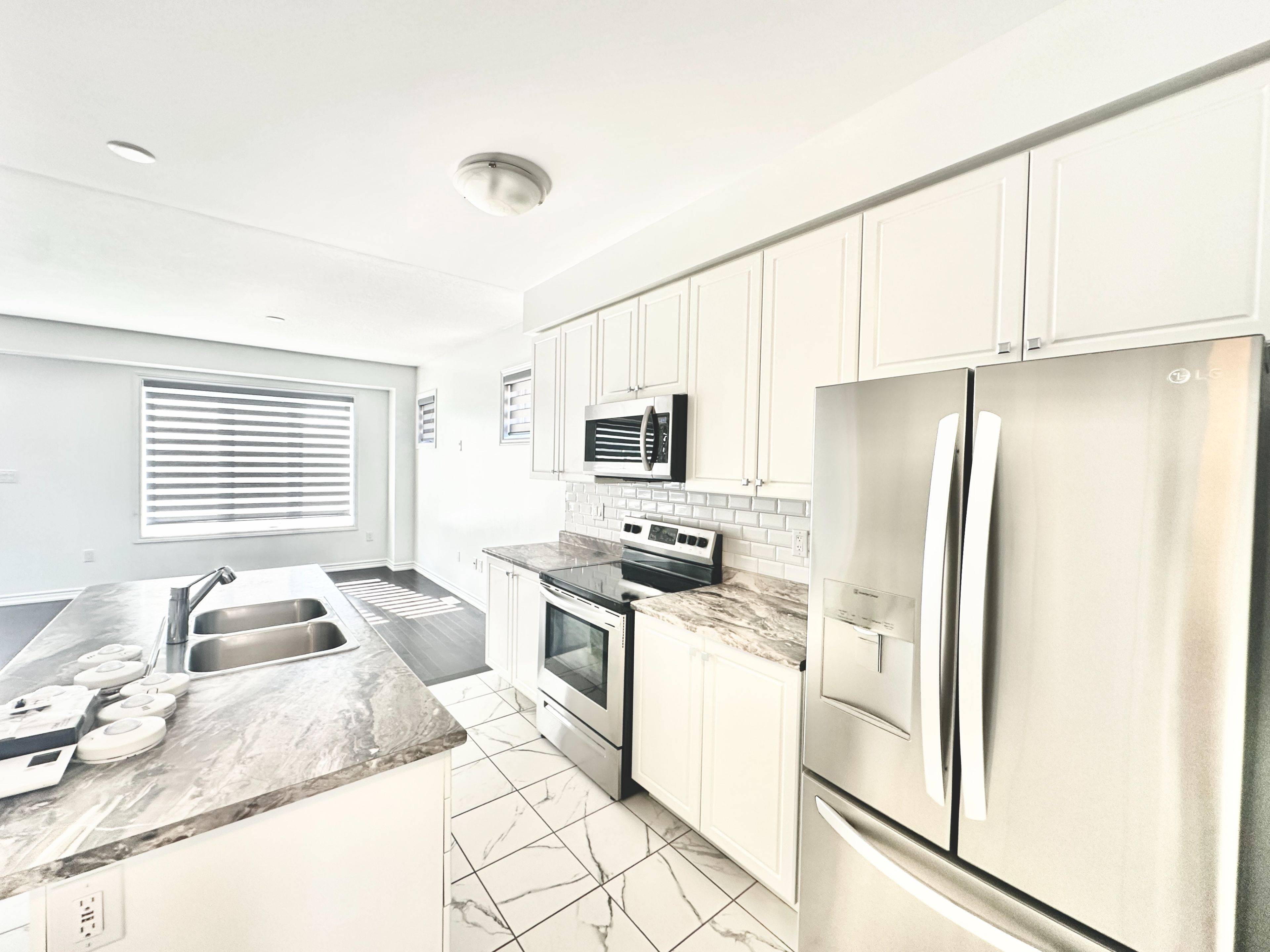 Haldimand, ON N3W 0E8,50 Lise LN