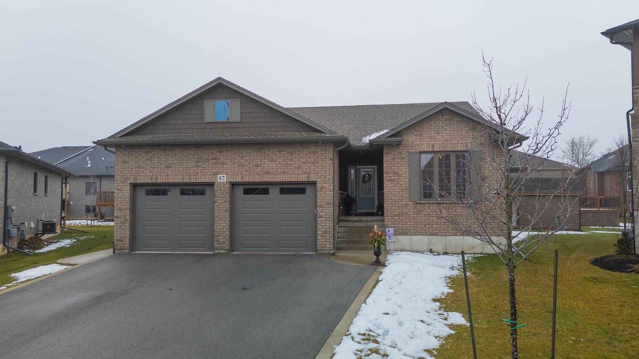 Port Colborne, ON L3K 0B2,67 Hickory CT