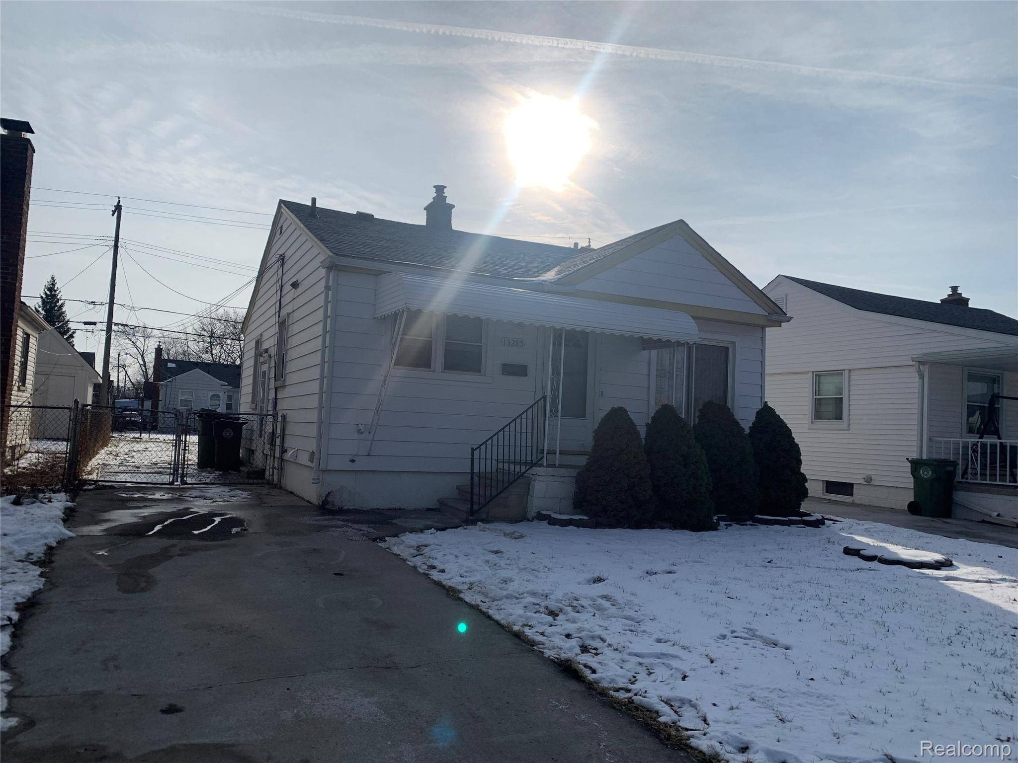 Southgate, MI 48195,13285 Kerr ST