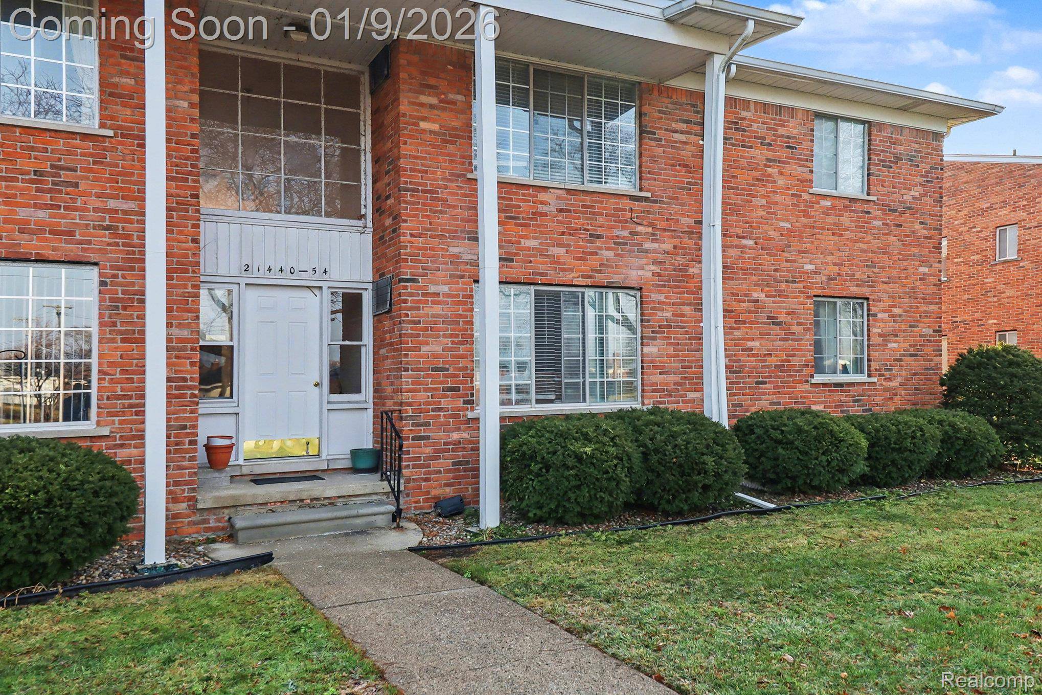 St. Clair Shores, MI 48080,21440 Beaconsfield ST