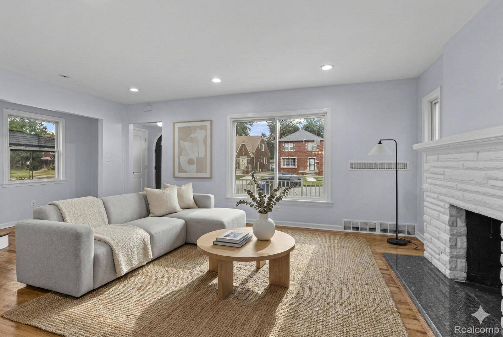 Detroit, MI 48235,17179 Snowden ST