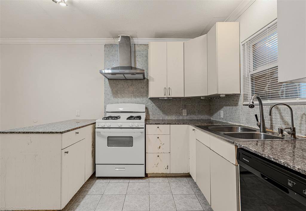 Garland, TX 75041,1006 Briarwood Drive