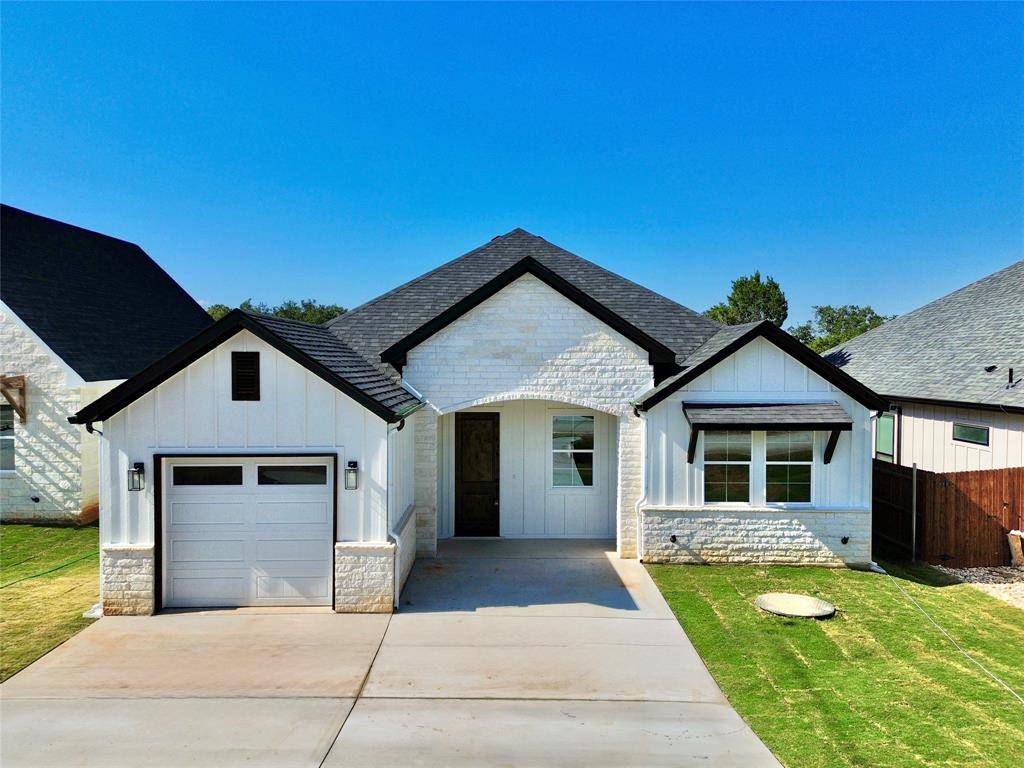 Granbury, TX 76048,5608 San Jacinto Drive