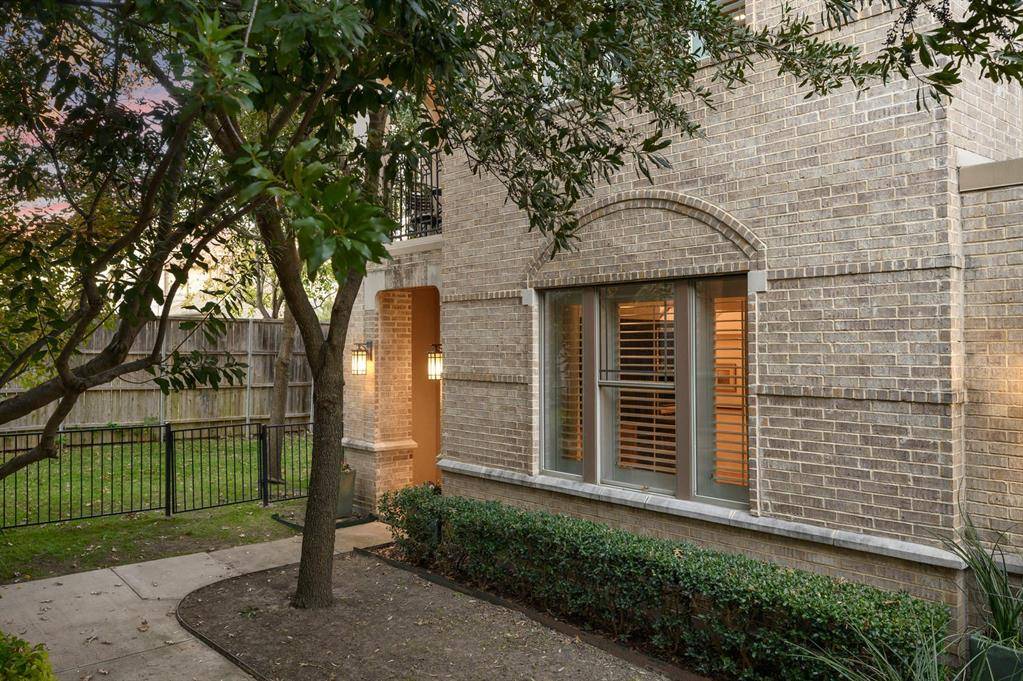 Dallas, TX 75214,6269 Oram Street #23