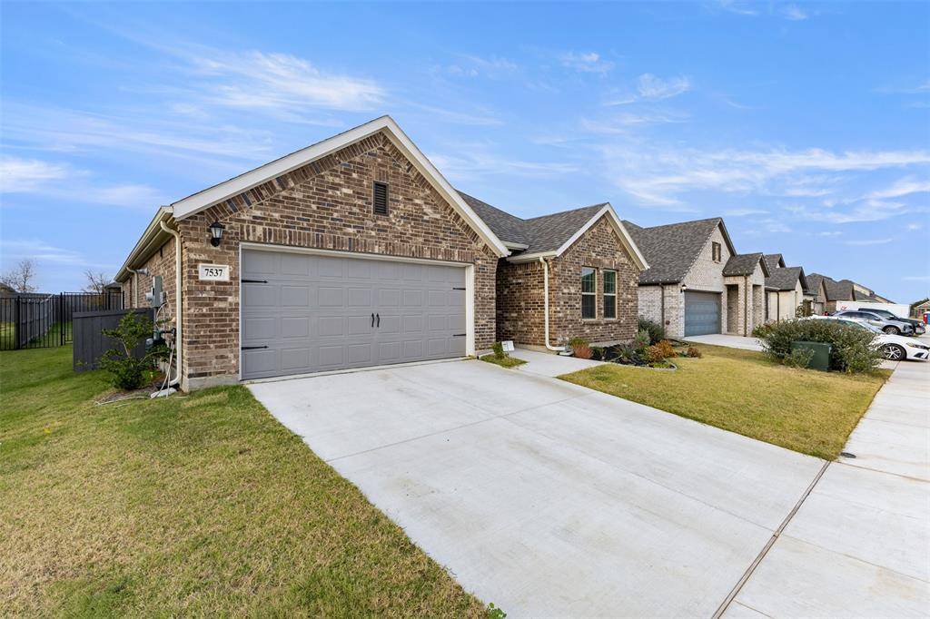 Venus, TX 76084,7537 Prairie Holly Lane