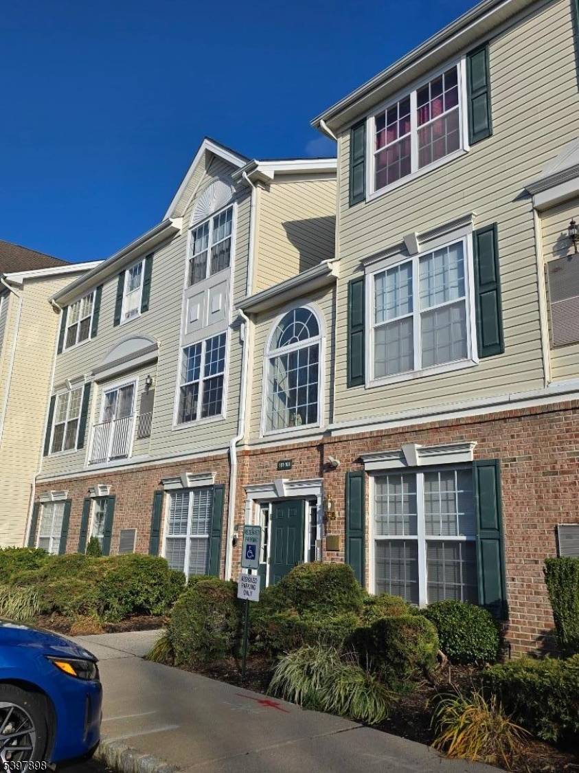 Lopatcong Twp., NJ 08865,106 Limerick Ln