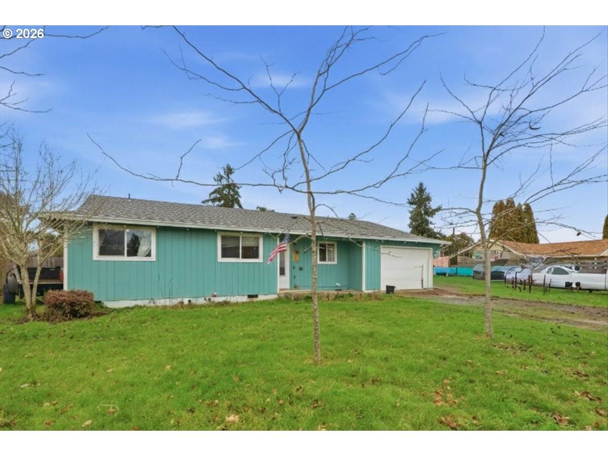 Molalla, OR 97038,406 CAROL CT