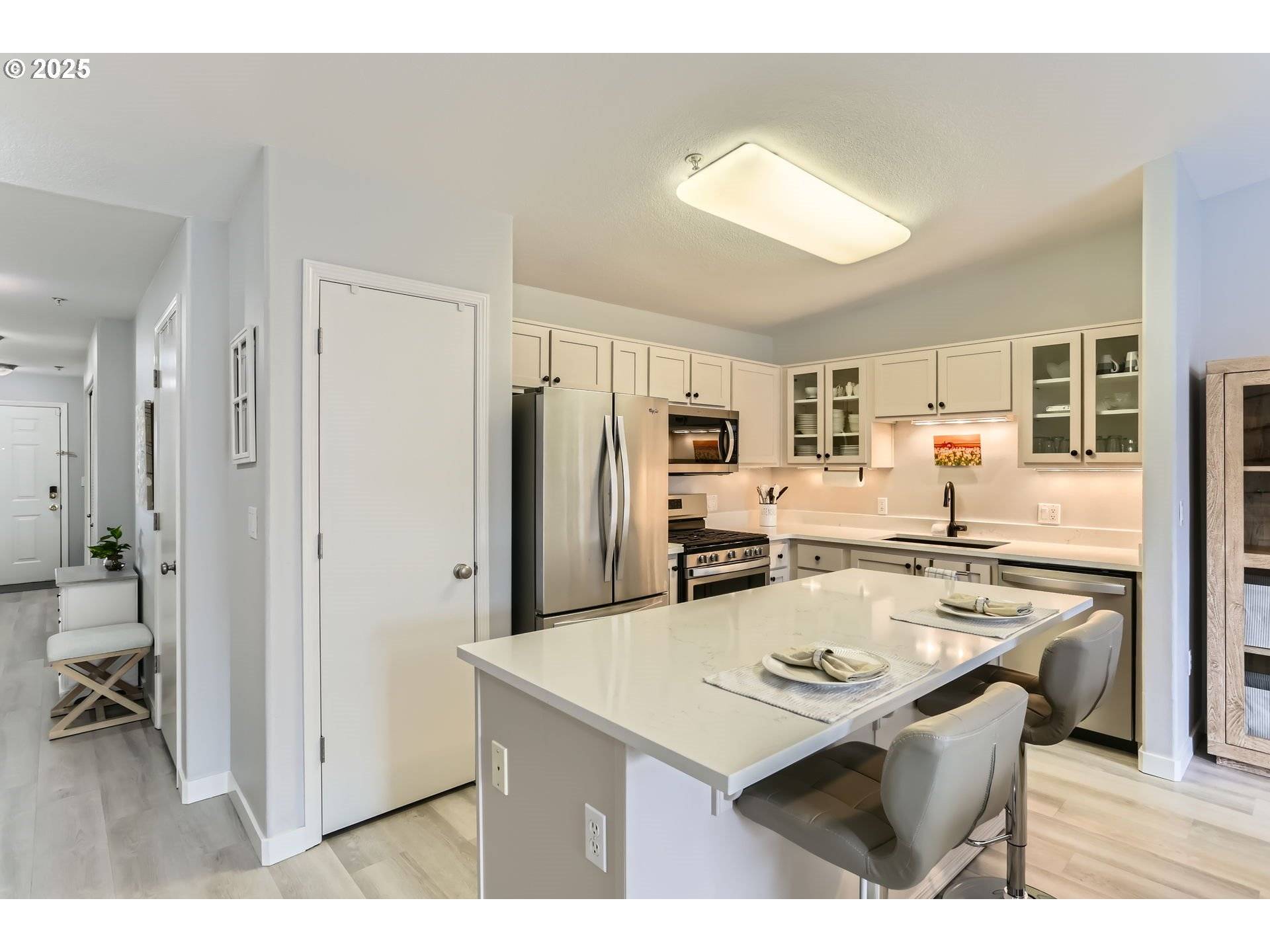 Portland, OR 97229,15320 NW CENTRAL DR #316