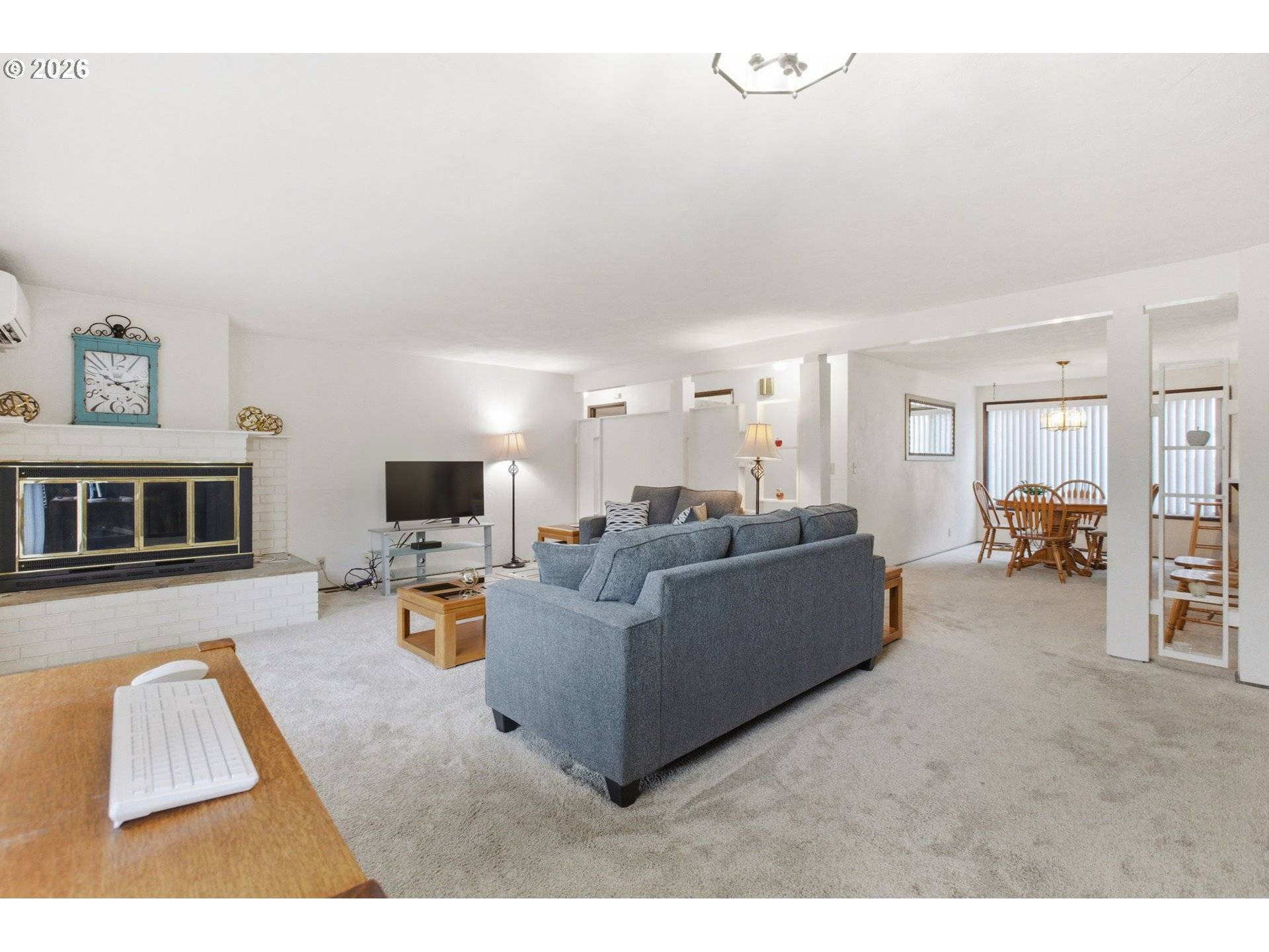 Eugene, OR 97401,600 CHERRY DR #8