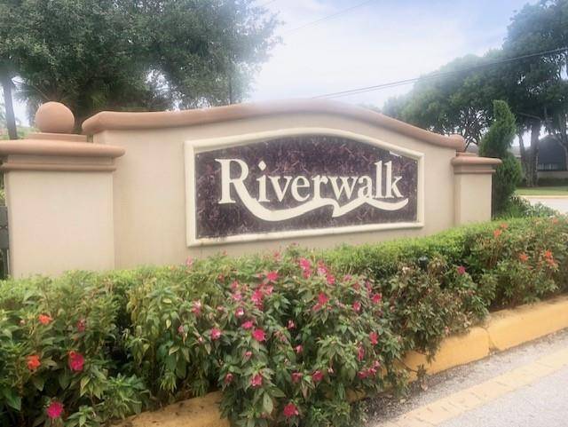 Sunrise, FL 33326,230 Riverwalk Cir