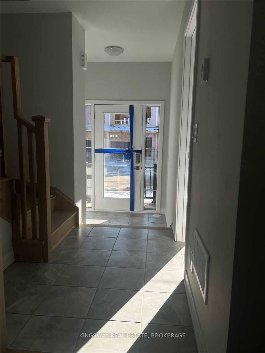 Markham, ON L6C 3K1,6 Percy Rye AVE