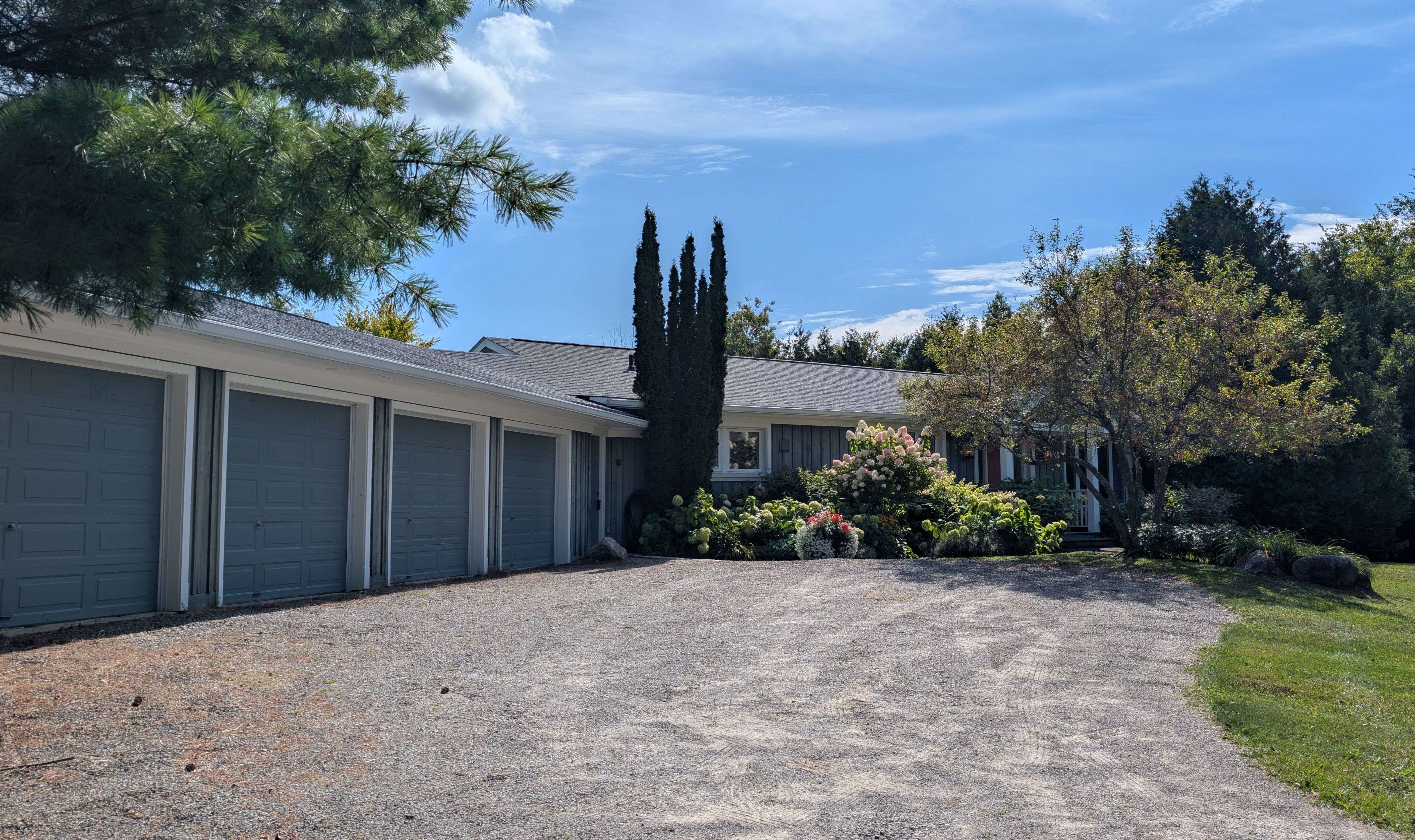 Caledon, ON L7C 1V9,16249 Shaws Creek RD