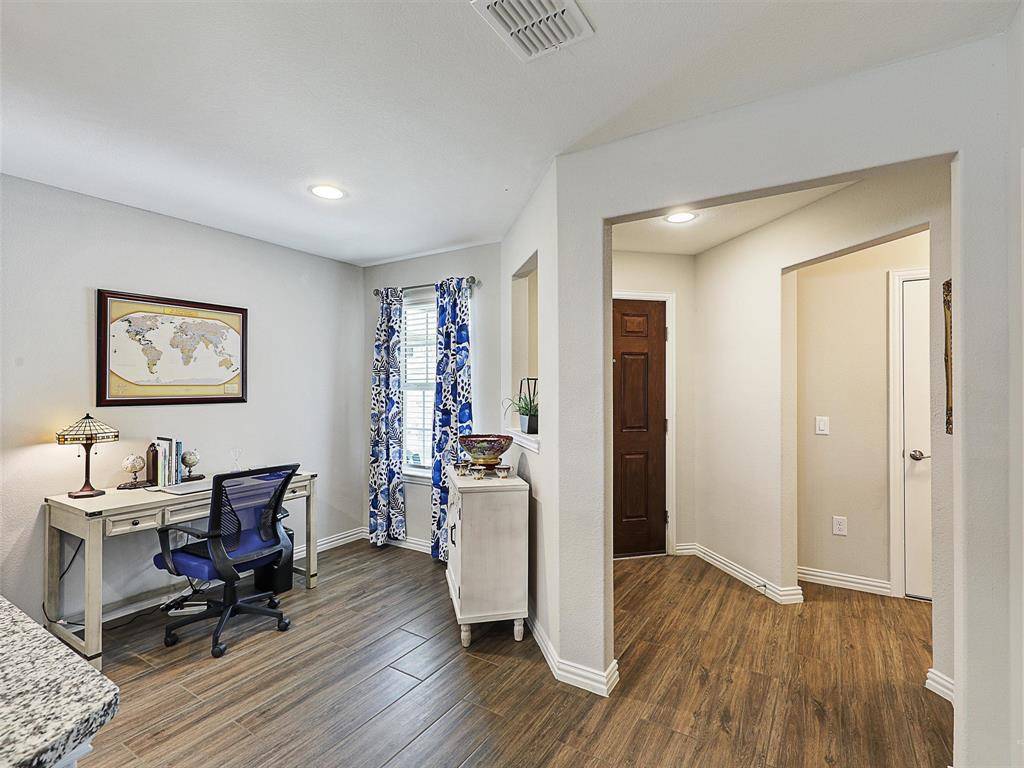 Mckinney, TX 75071,1216 Rough Hollow Drive