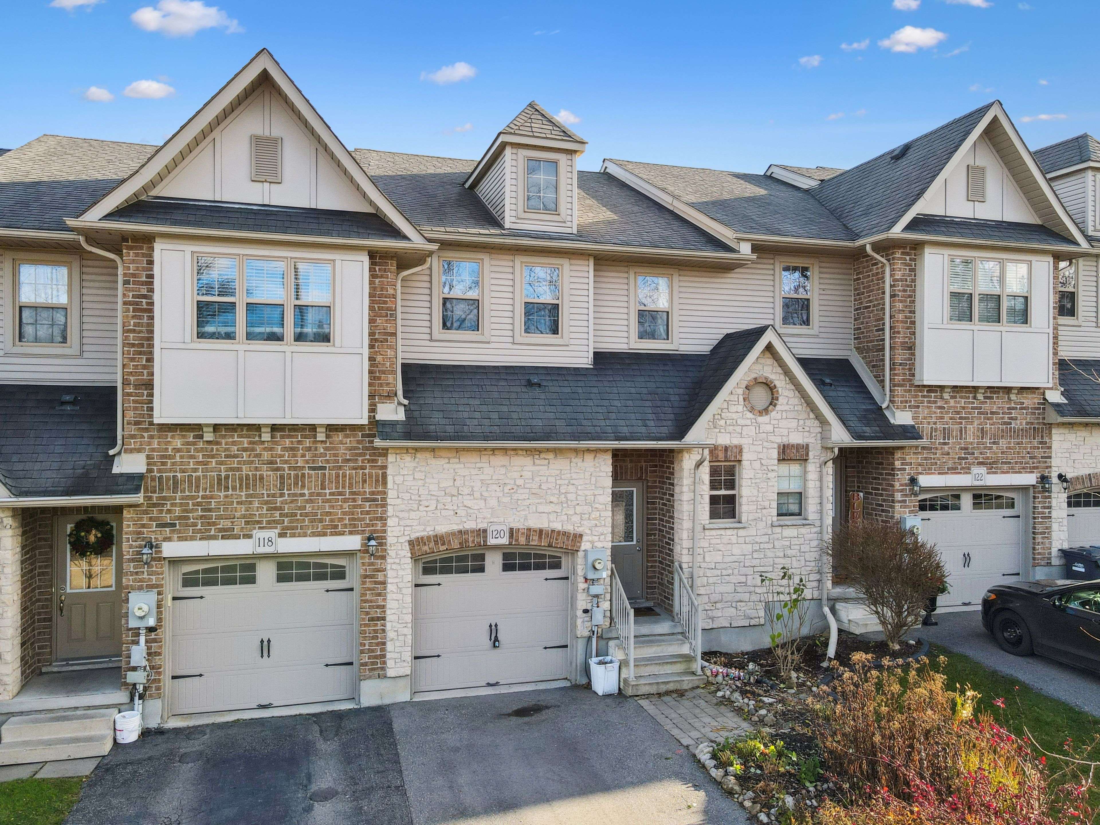 Guelph, ON N1E 0H8,120 Creighton AVE