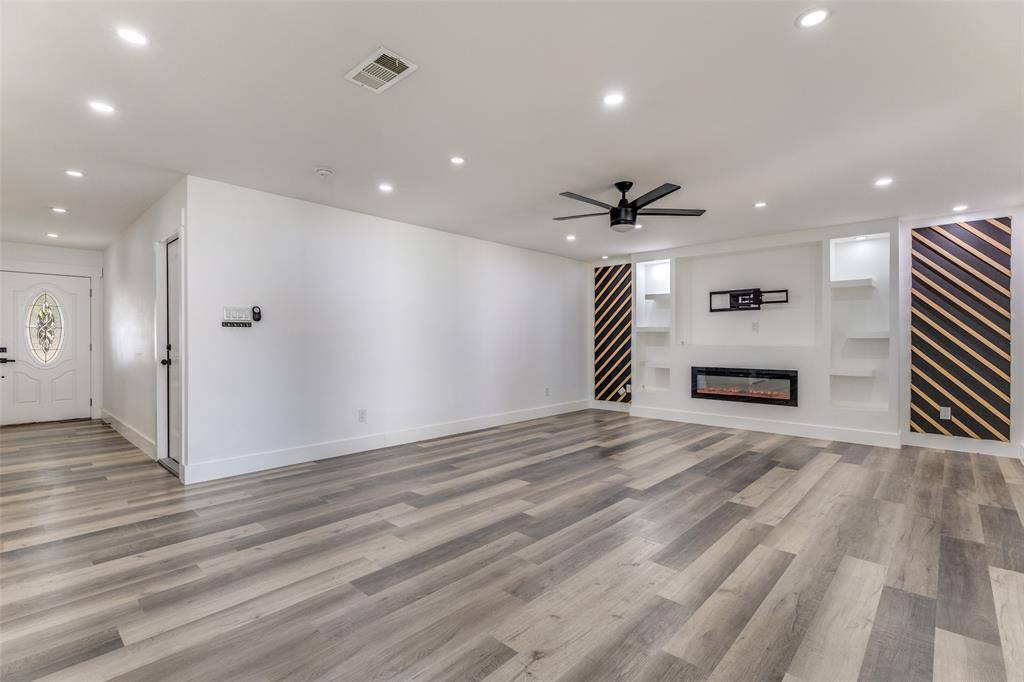 Watauga, TX 76148,6617 Starnes Road