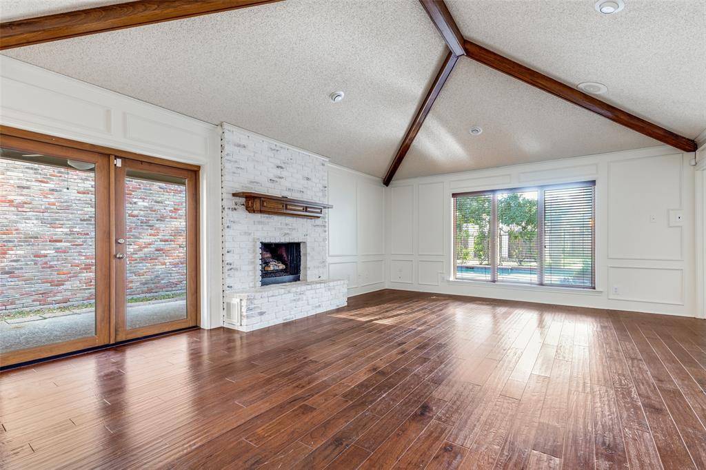 Dallas, TX 75248,16842 Village Lane