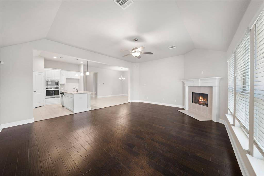 Waxahachie, TX 75167,203 Old Settlers Trail