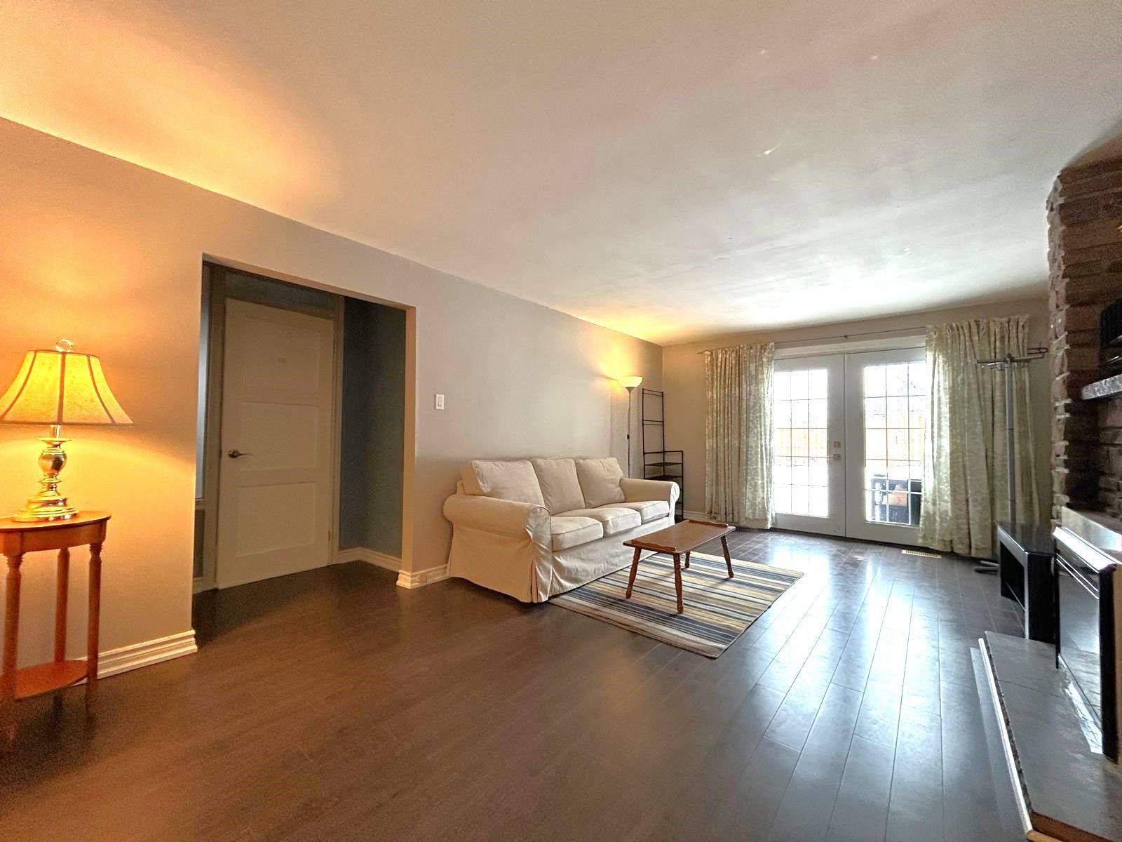 Toronto C15, ON M2H 1V7,50 Willesden RD #lower