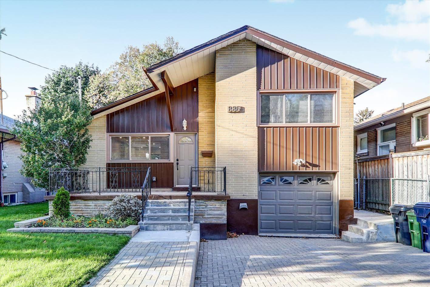 Toronto E09, ON M1G 2T6,886 Brimorton DR #Main