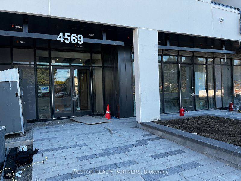 Toronto E10, ON M1E 2P3,4569 Kingston RD