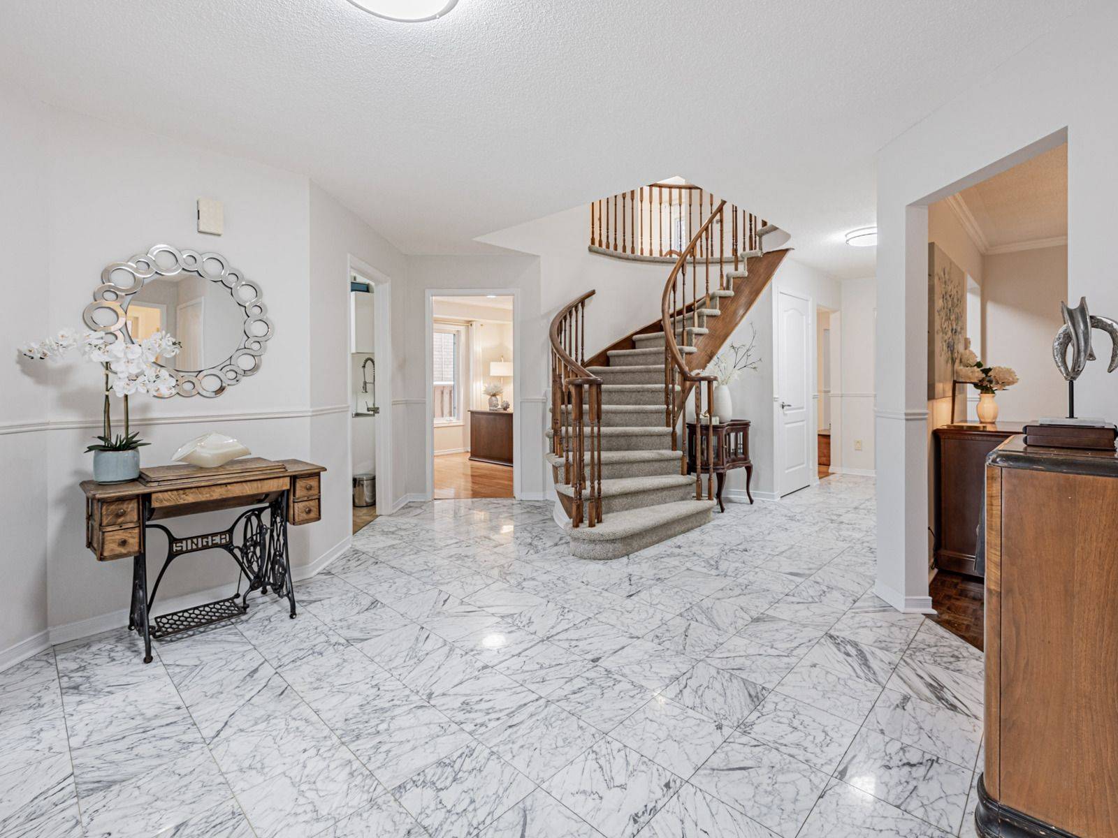 Ajax, ON L1T 3N6,33 Meekings DR