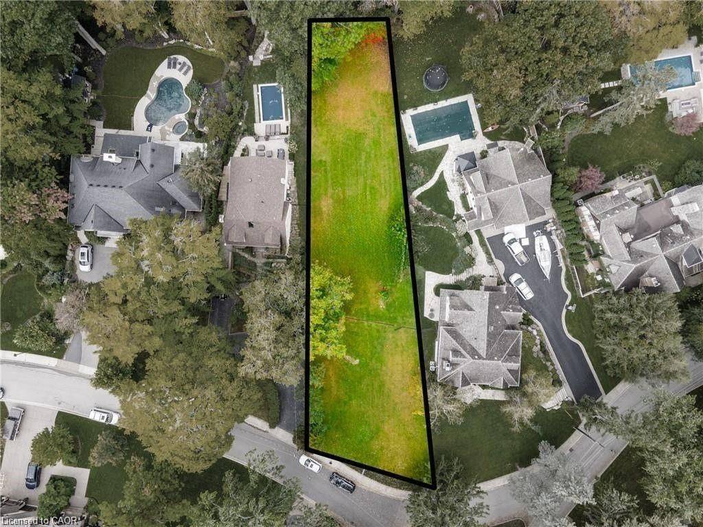 Burlington, ON L7N 1K8,3063 Woodland Park DR