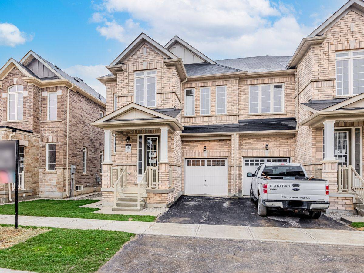 Brampton, ON L7A 4W5,18 Guildhouse DR