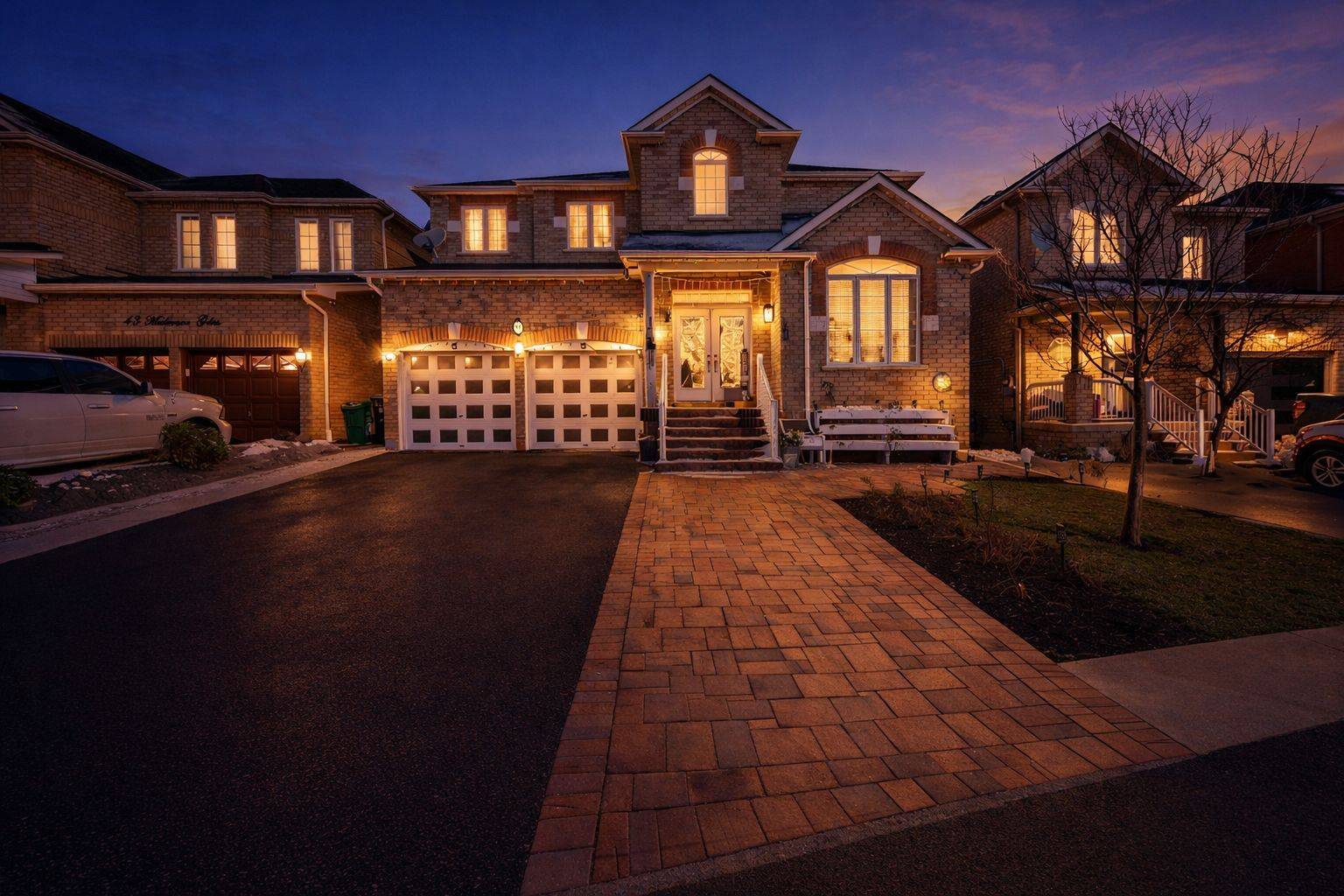 Brampton, ON L7A 2V9,41 Madronna GDNS