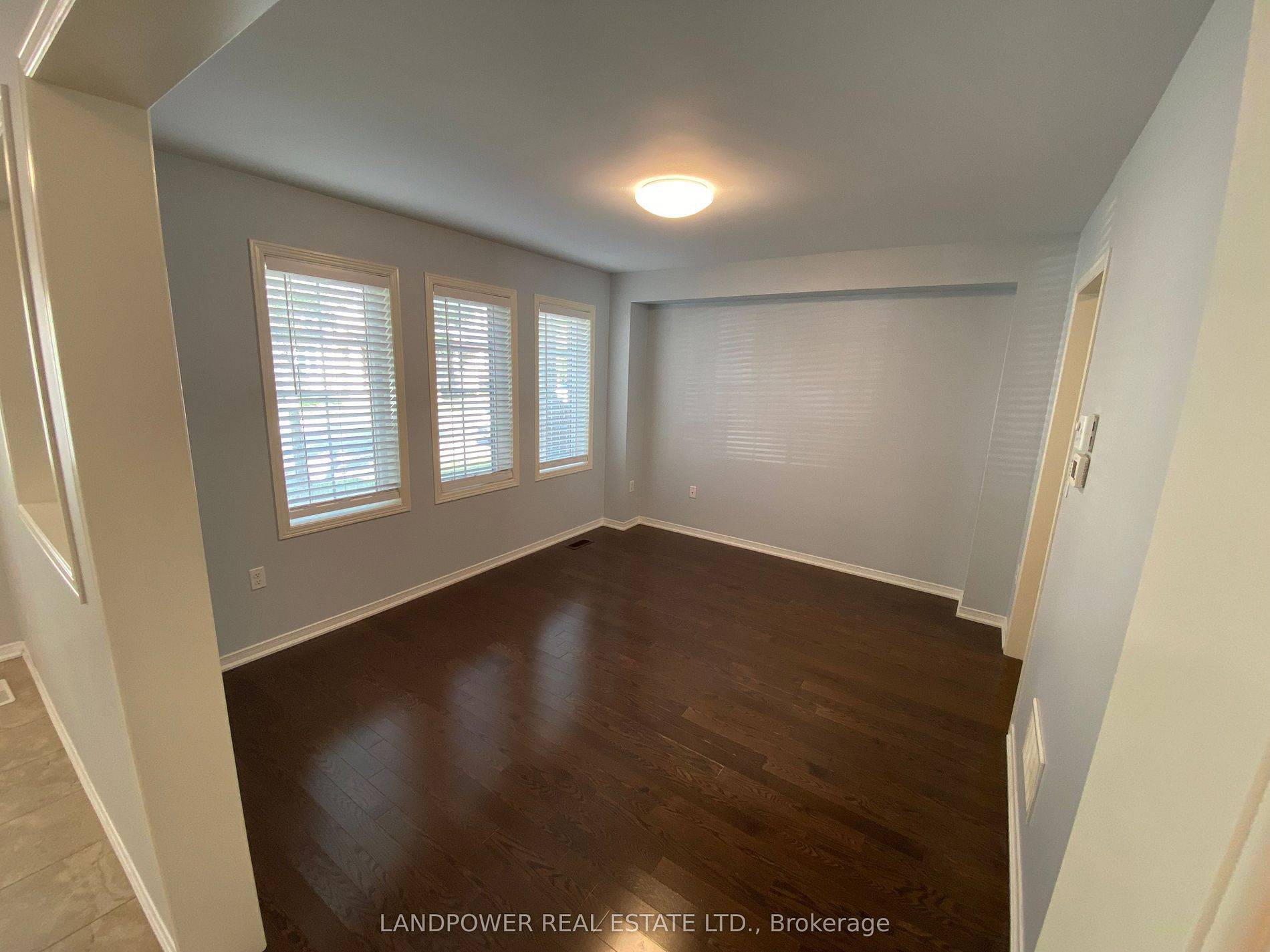 Oakville, ON L6M 0R2,514 Sixteen Mile DR