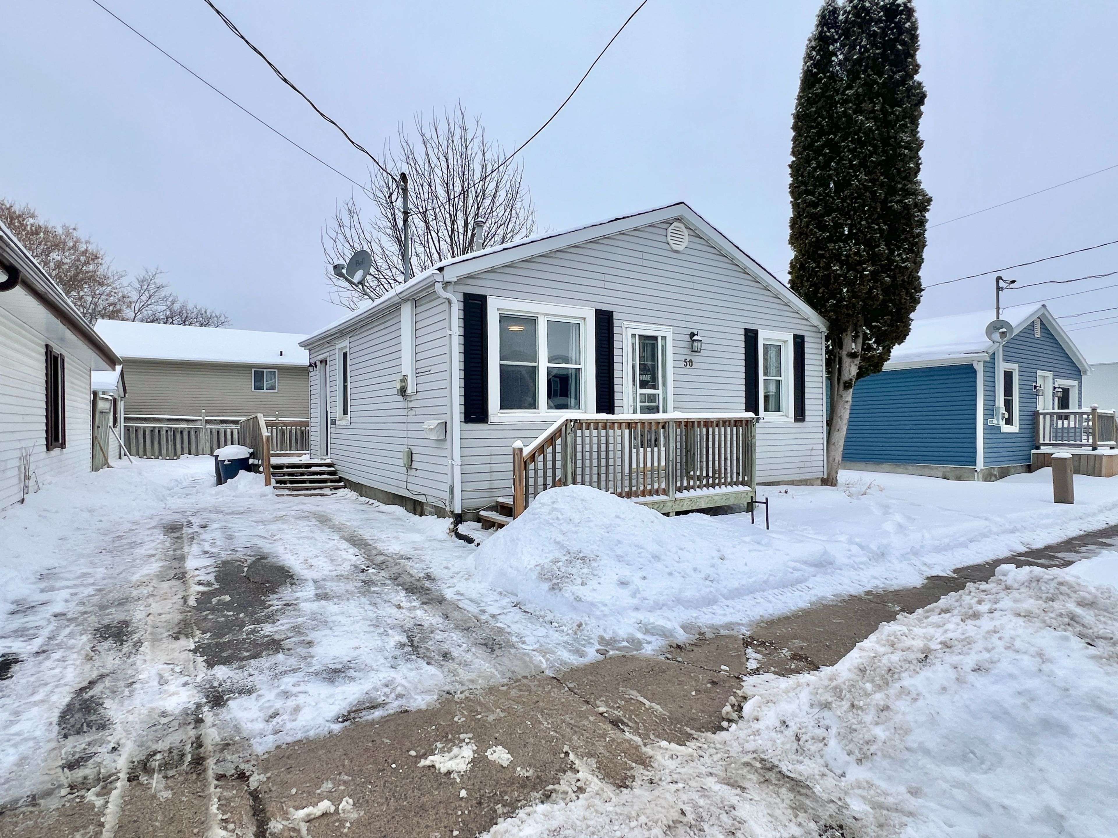 Quinte West, ON K8V 4E3,50 Bentinck ST