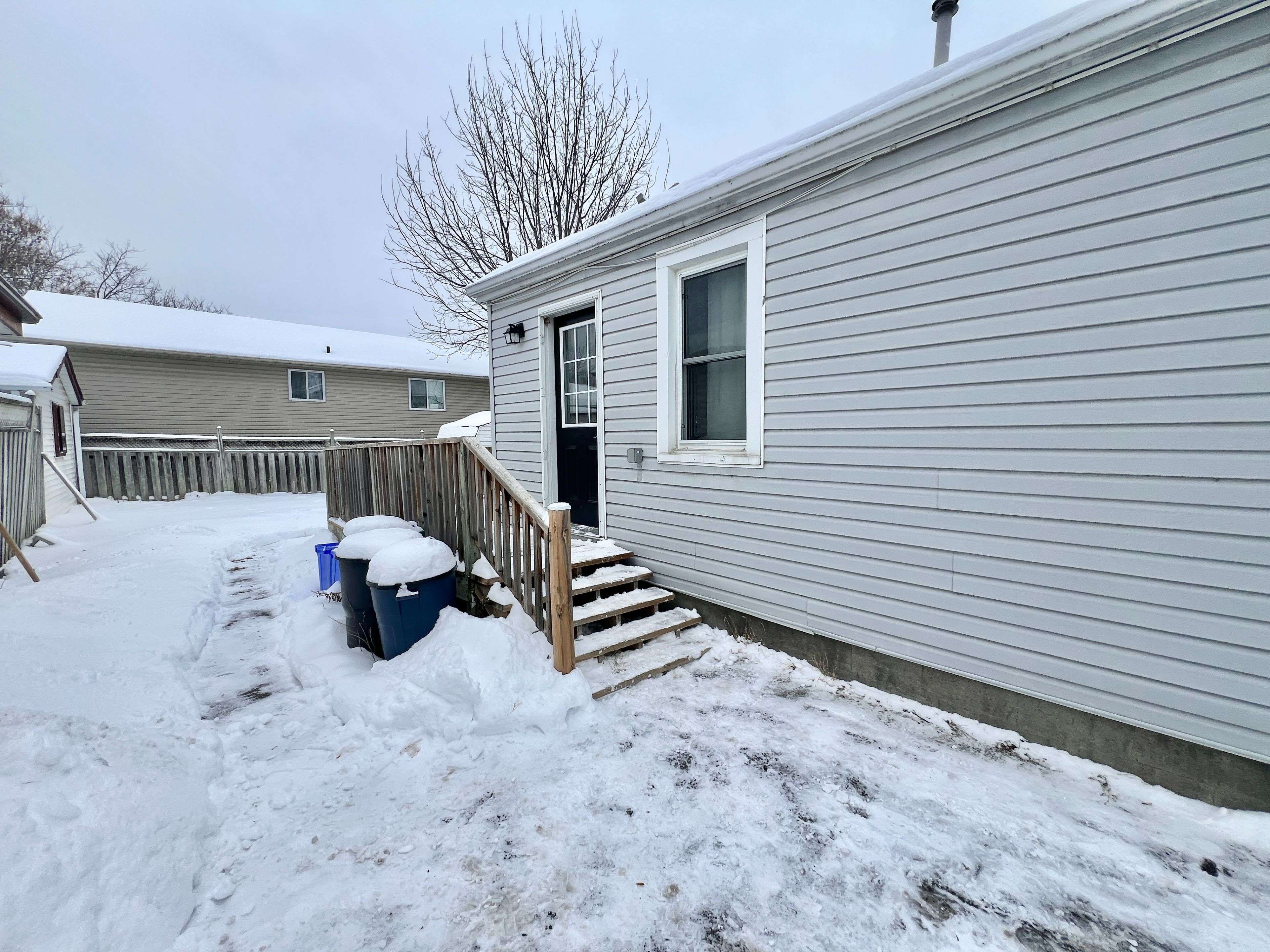 Quinte West, ON K8V 4E3,50 Bentinck ST