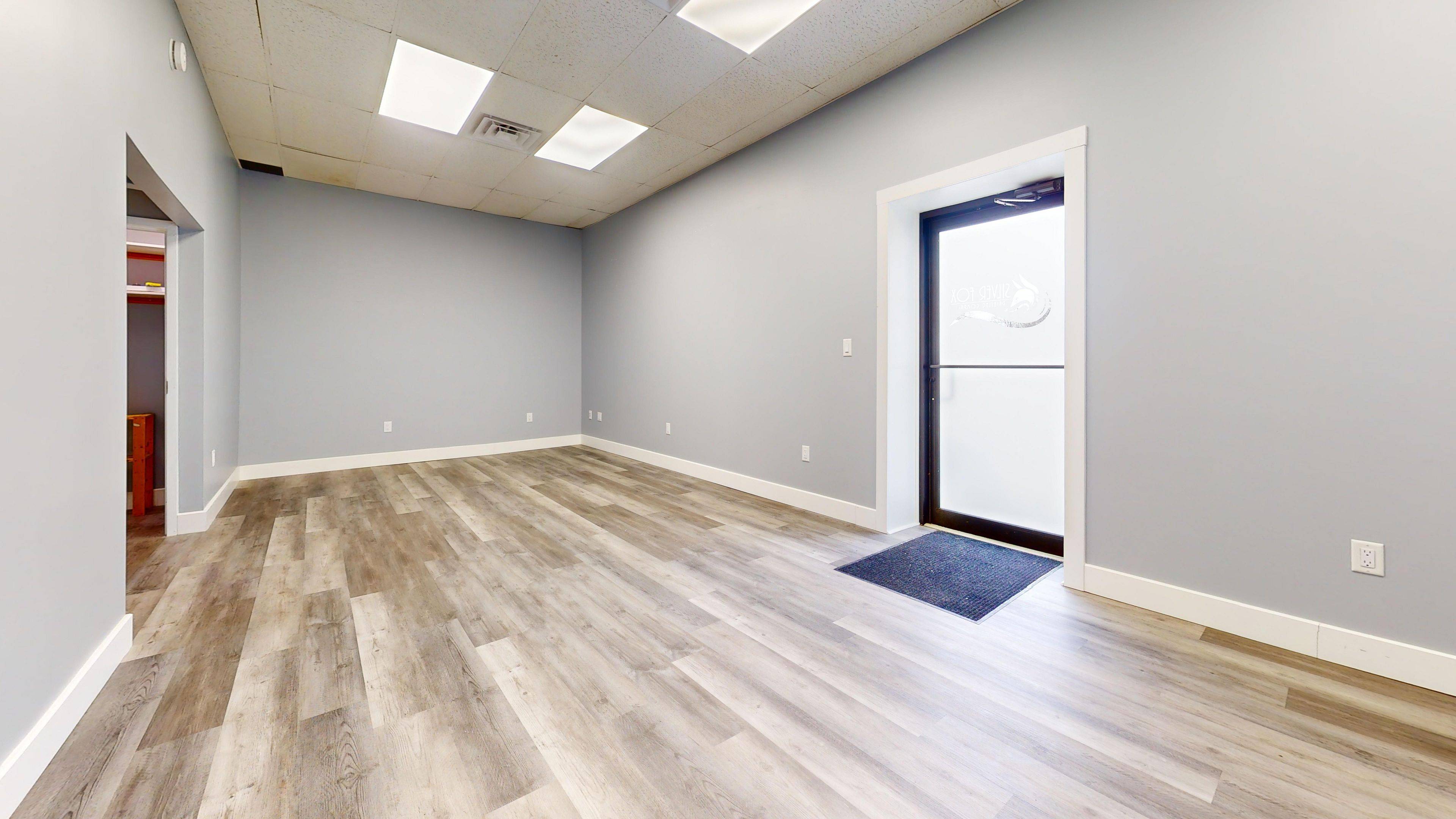 Arran-elderslie, ON N0H 2N0,18 Yonge ST #4