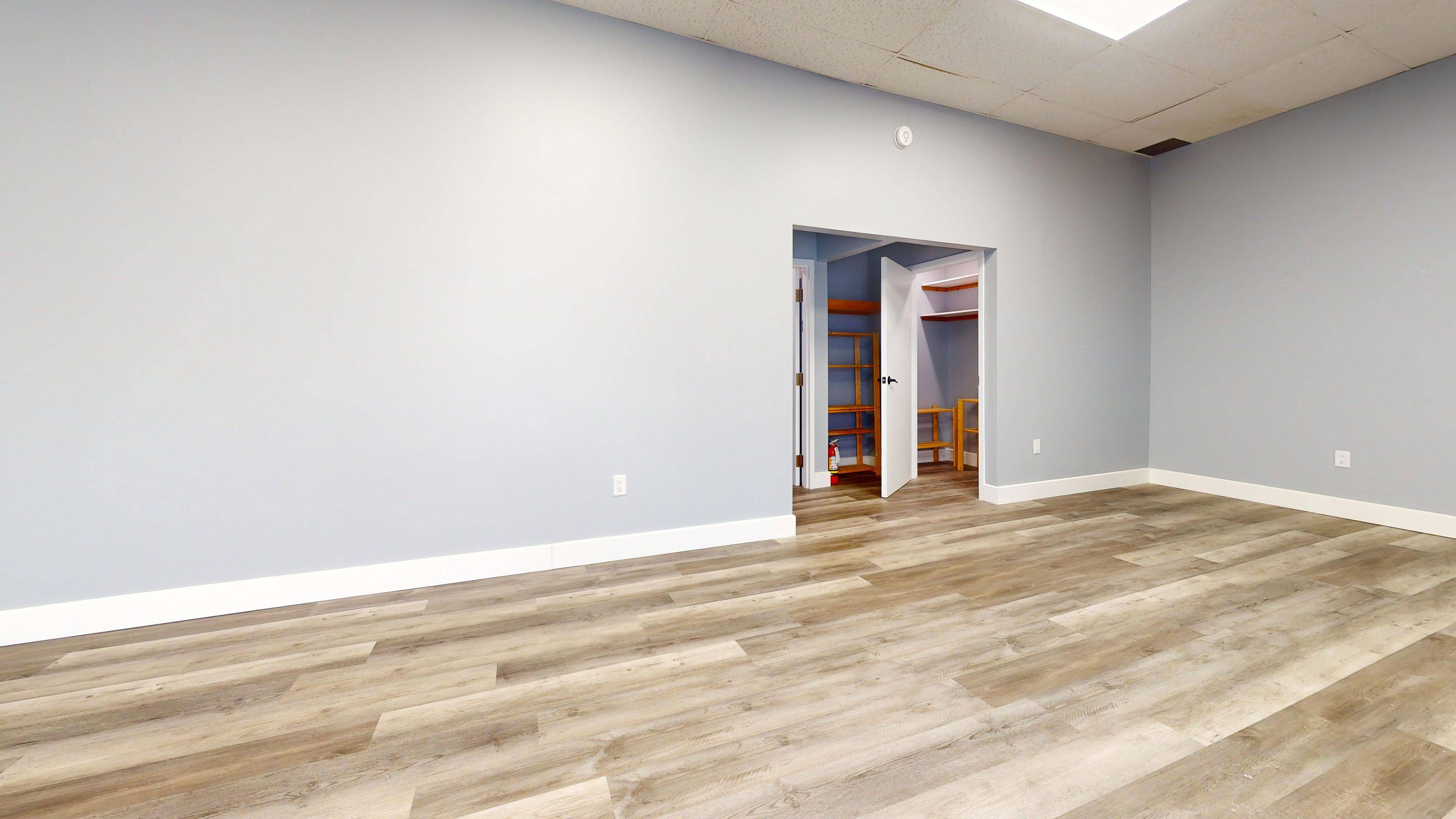 Arran-elderslie, ON N0H 2N0,18 Yonge ST #4