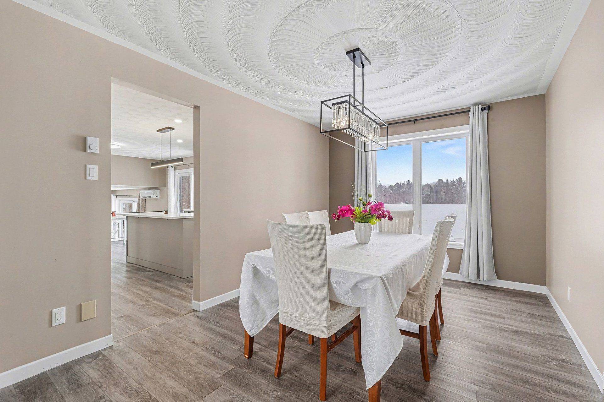 Casselman, ON K0A 1M0,844 Principale ST