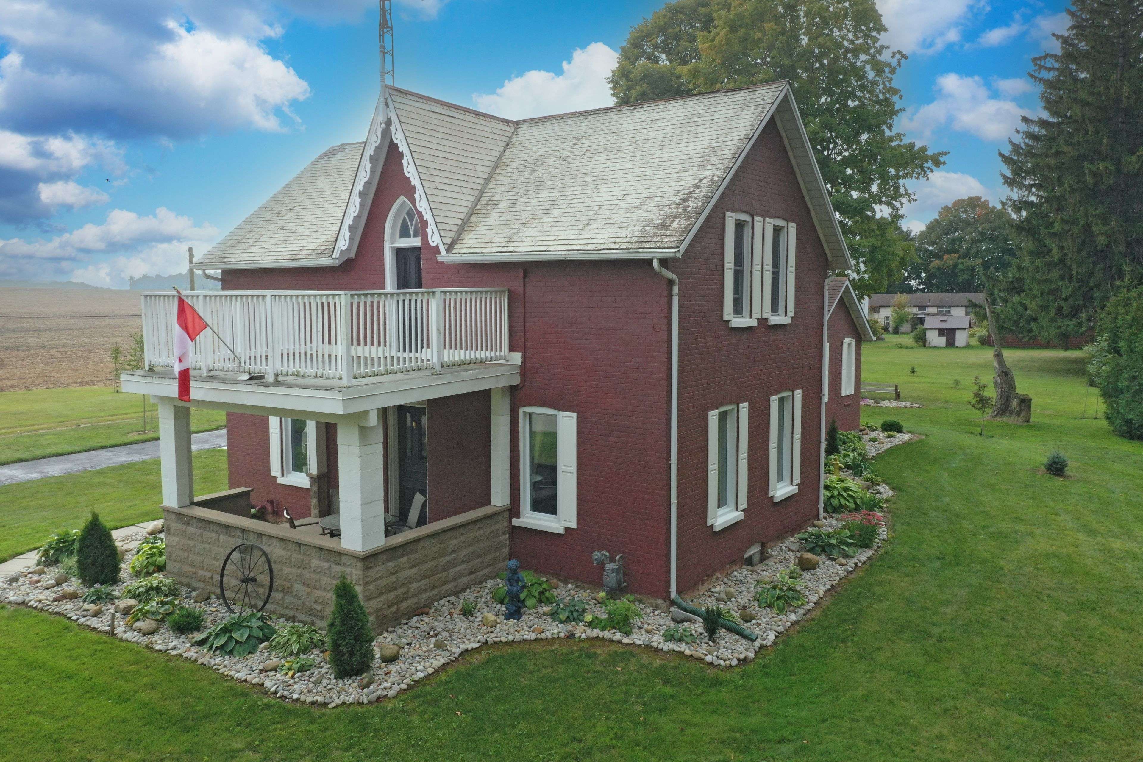 Lambton Shores, ON N0M 1B0,8523 Townsend Line