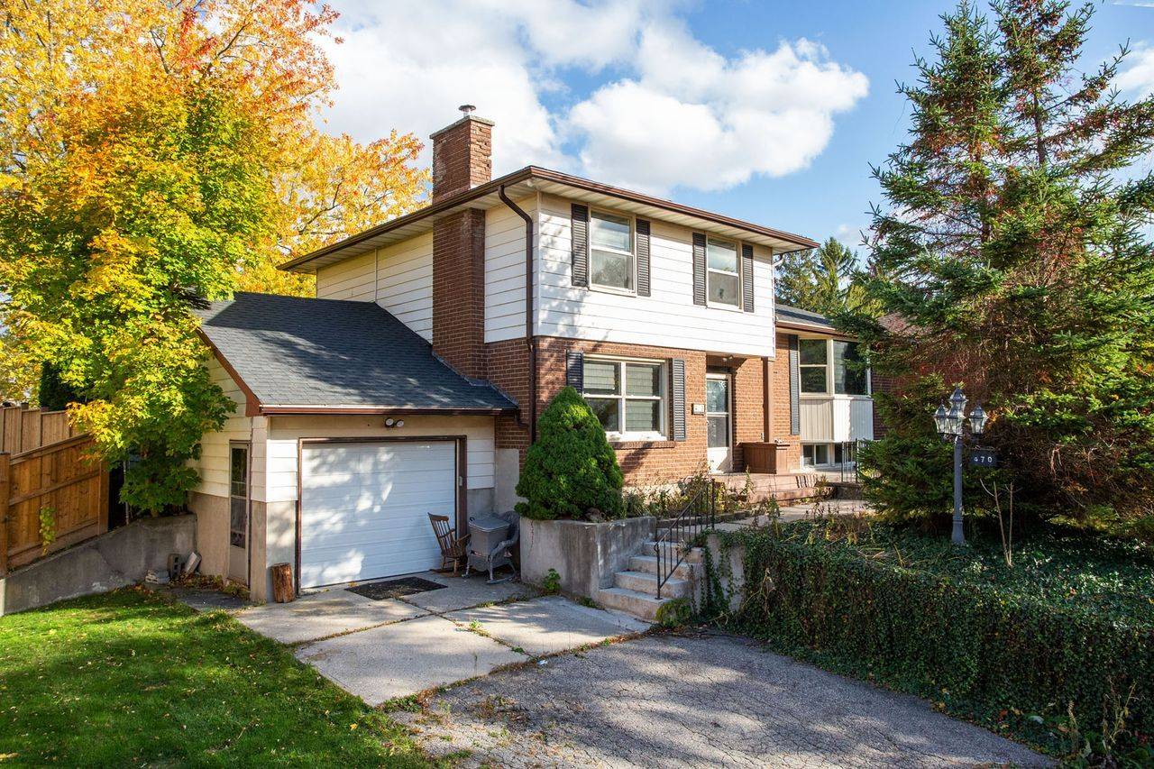 London South, ON N5Z 3E7,470 Three Valleys CRES